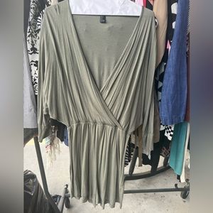 Forever 21 blouse worn once had dry cleaned size M